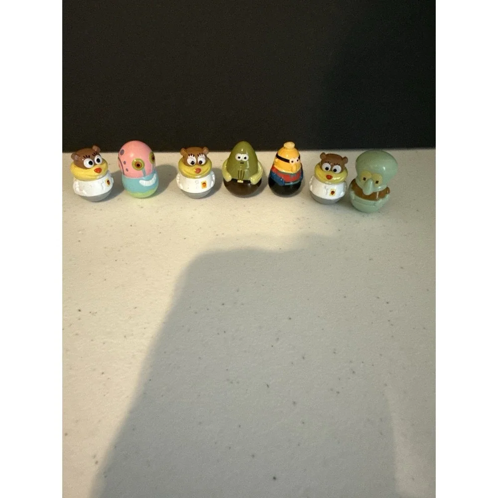 Lot of 7 SpongeBob SquarePants Weeble Wobble Toy Figures. Too Cute!